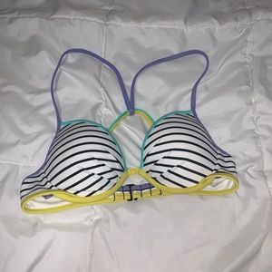 VictoriS secret top 32B